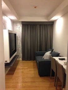 Condolette Light Convent <strong>Silom apartment condo for rent</strong>